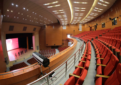 禮堂椅、影院椅清洗起來比較麻煩 怎樣很好保養(yǎng)各種座椅呢？